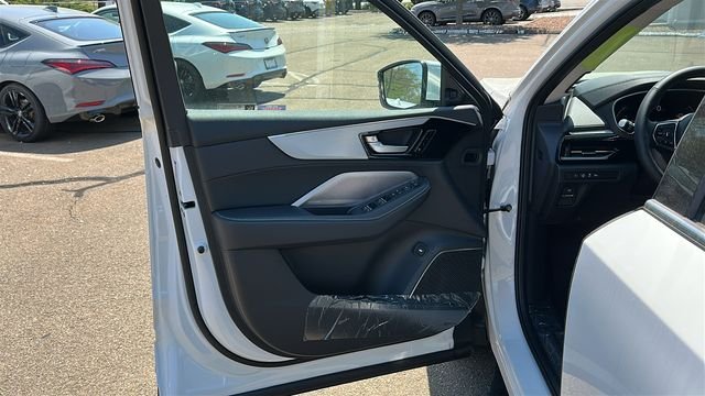 New 2026 Platinum White Pearl Acura Technology Package image 8