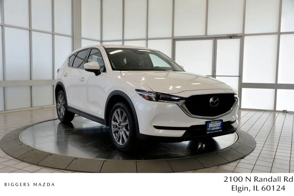Used 2020 White Mazda Grand Touring image 1