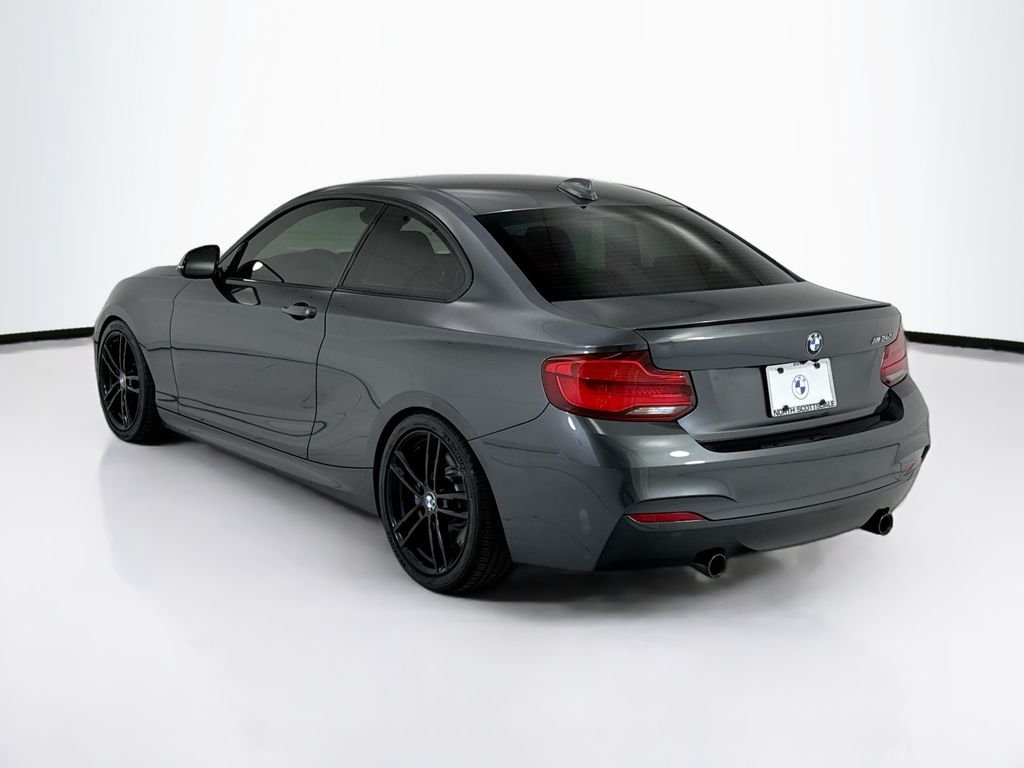 Used 2018 Mineral Gray Metallic BMW M240i xDrive image 7