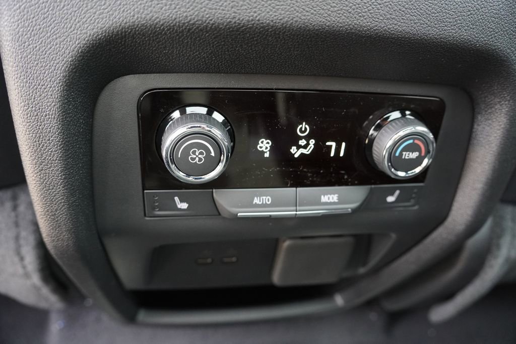 2026 Chevrolet Traverse RS - Photo 14