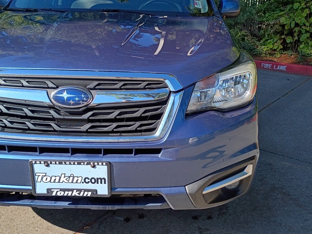 Used 2017 Quartz Blue Pearl Subaru 2.5i Premium image 9