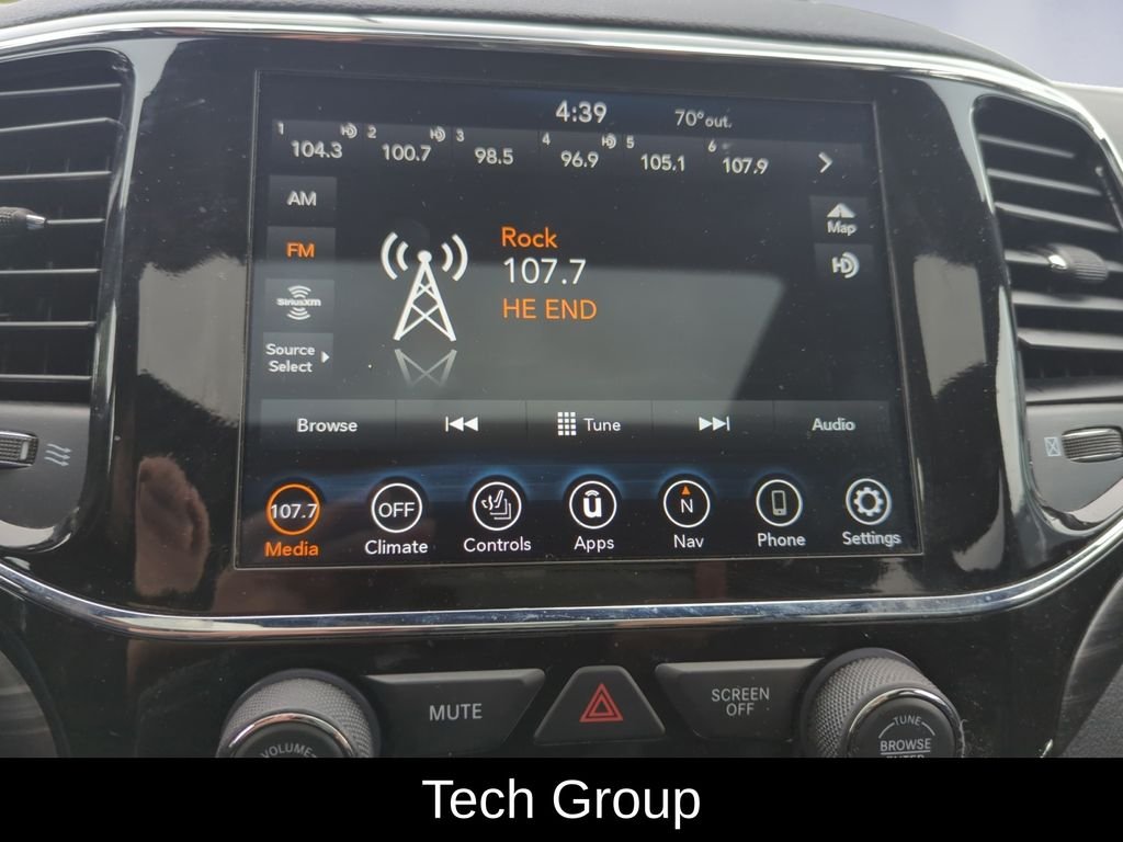 Used 2022 Black Jeep Laredo X image 12