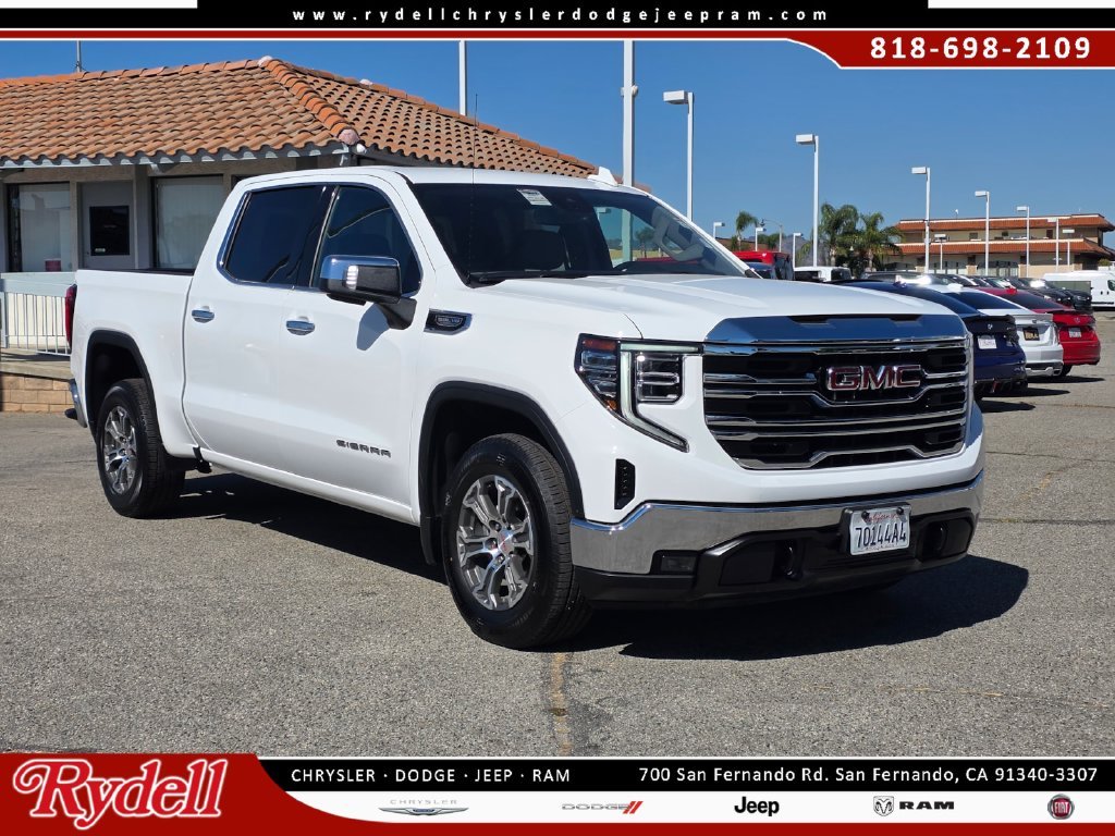 2025 GMC Sierra 1500 SLT