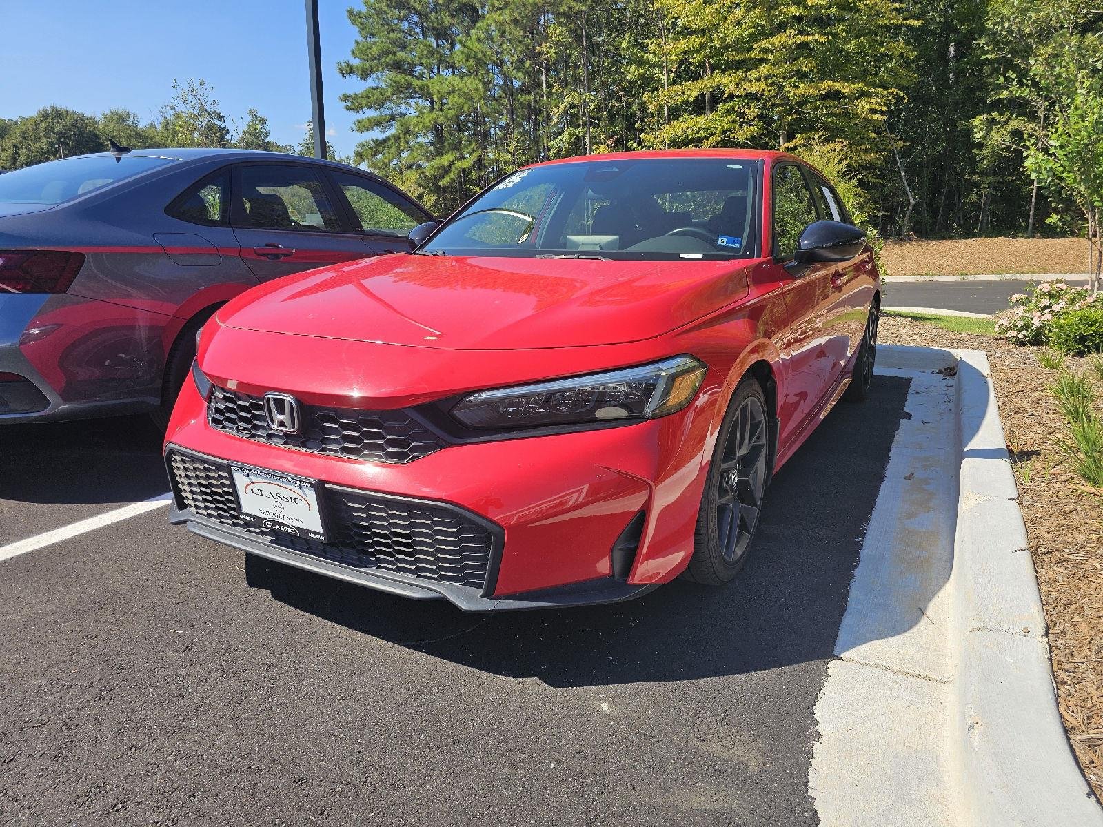 Used 2025 Rallye Red Honda Sport image 2