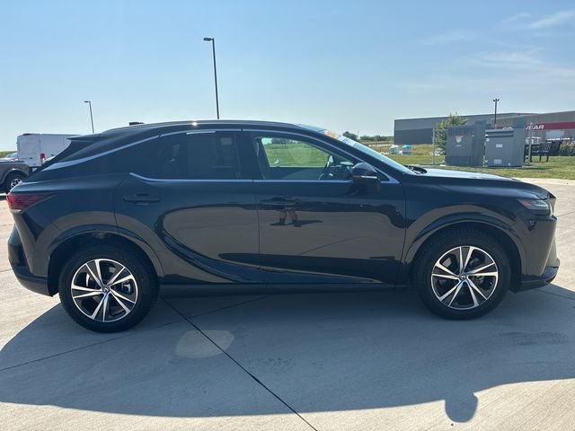Used 2023 Black Lexus 350 Premium image 3