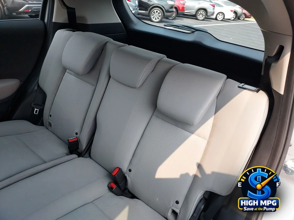 Used 2021 Silver Honda LX image 34