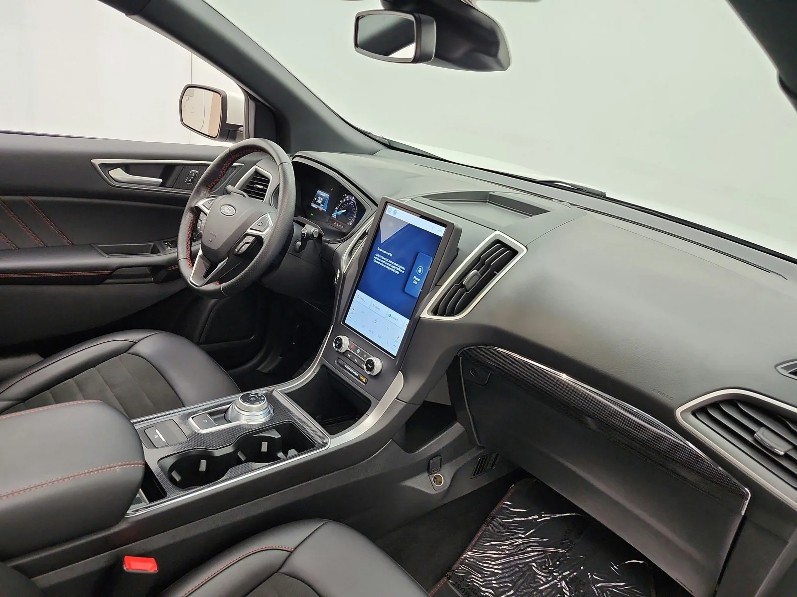 Used 2022 Star White Metallic Tri-Coat Ford ST-Line AWD image 19