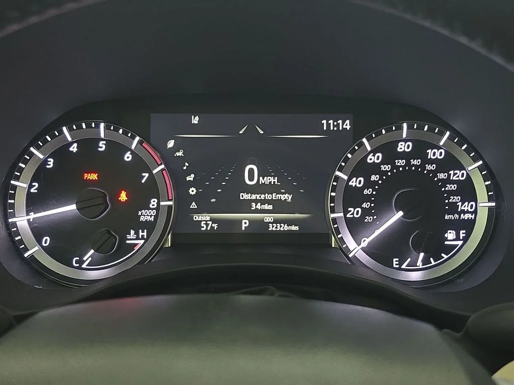 Used 2024  Toyota XLE image 26