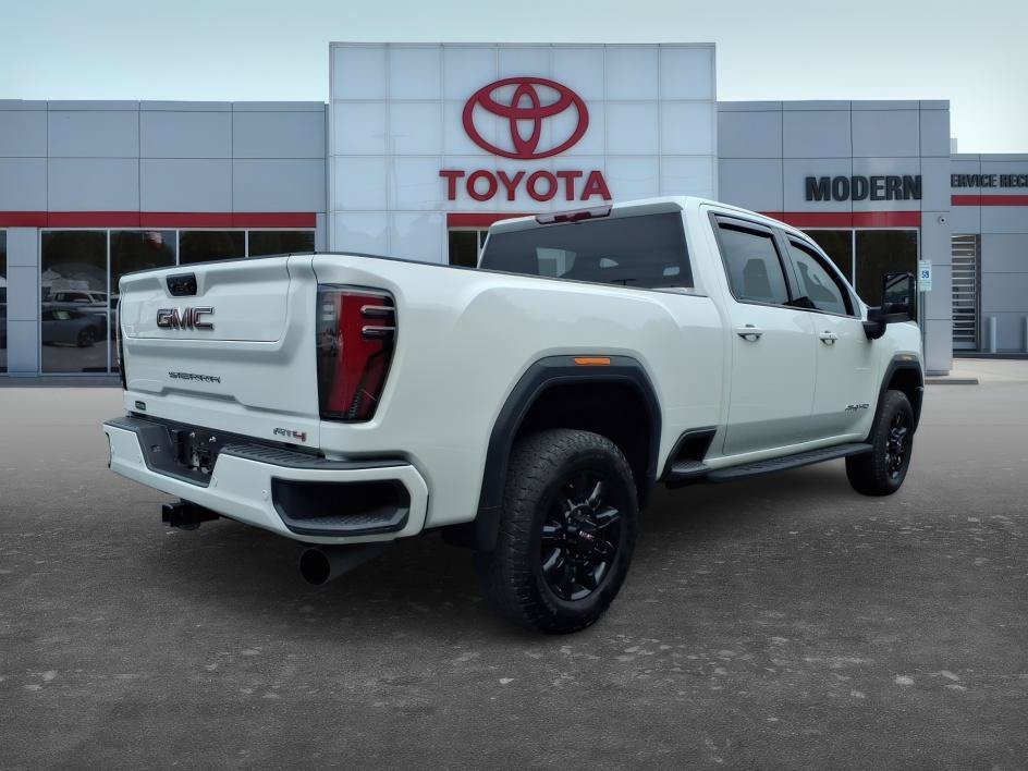 Used 2025 Summit White GMC AT4 image 6