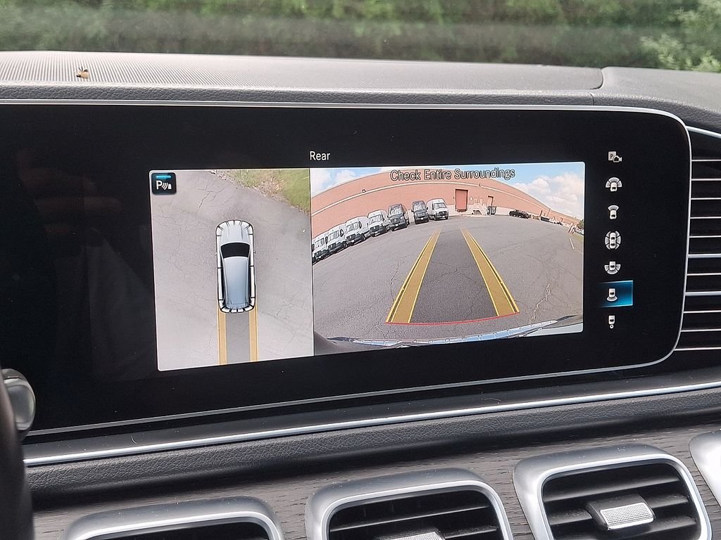 Used 2021 Black Mercedes-Benz GLS 450 image 18