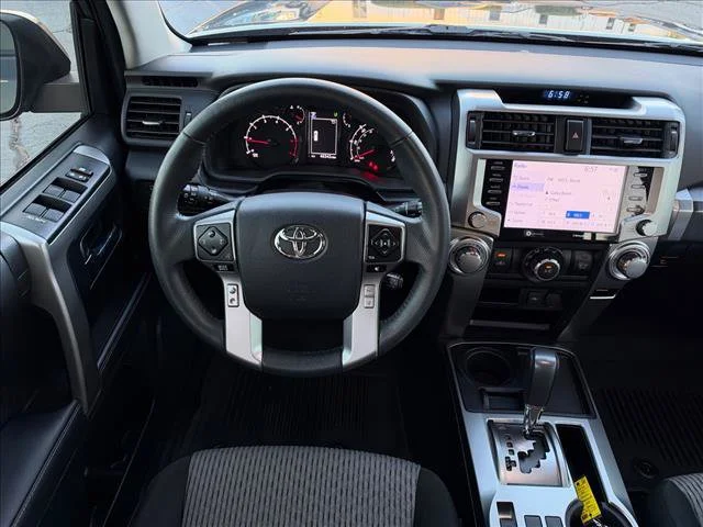2024 Toyota 4Runner SR5 - Photo 16
