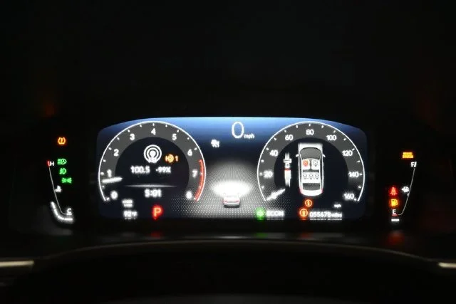 Used 2023 White Honda Touring image 18