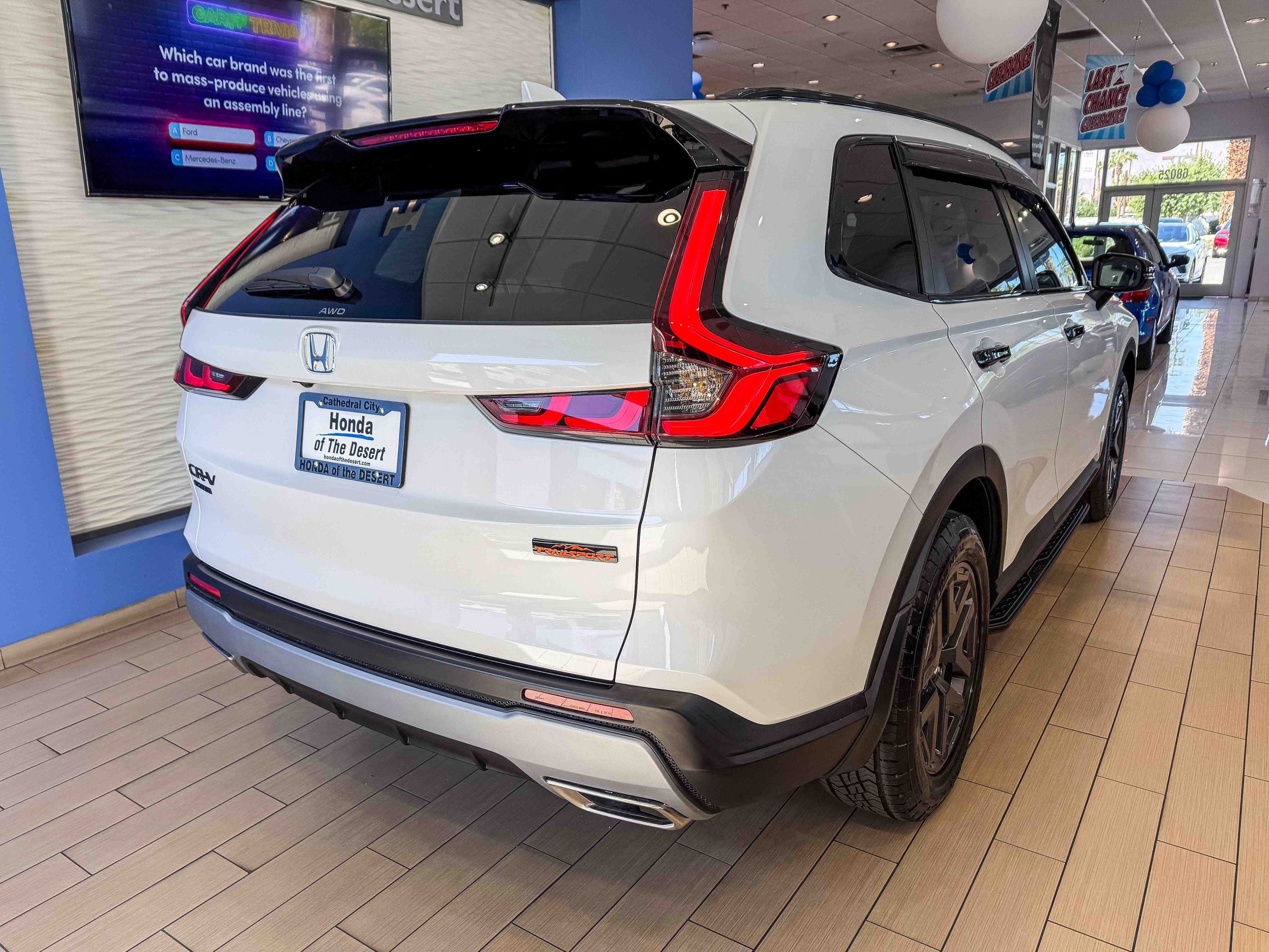 New 2026 Platinum White Pearl Honda TrailSport image 8