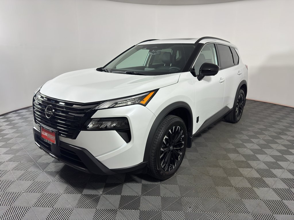 New 2026 Everest White Pearl TriCoat Nissan Dark Armor™ image 4