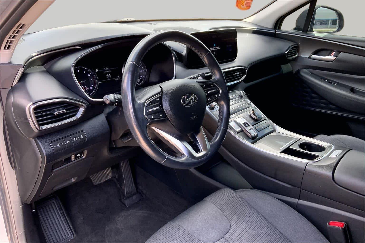 Used 2023 Hampton Gray Hyundai SEL image 17