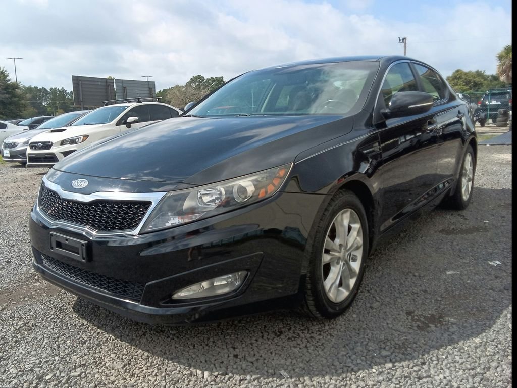 Used 2012 Black Kia EX image 3