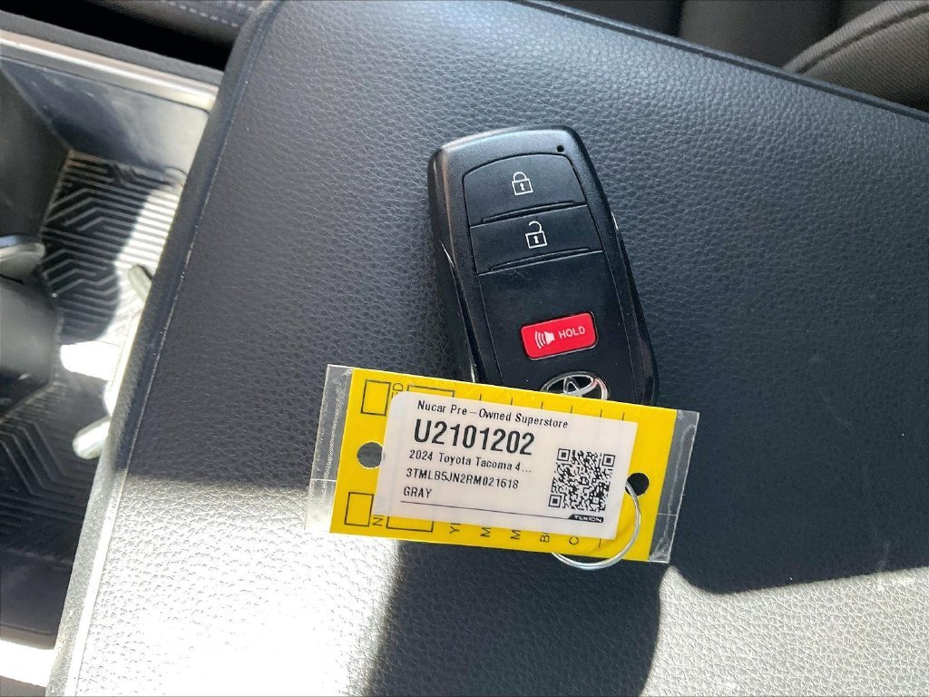 Used 2024 Underground Toyota SR5 image 28