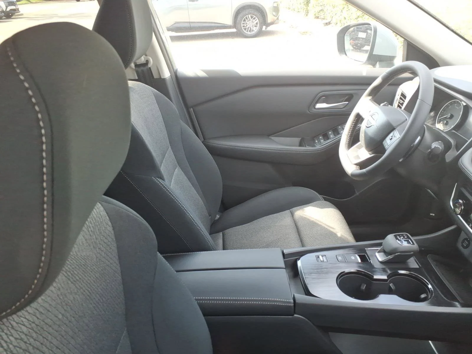 New 2026 Boulder Gray Pearl Nissan SV image 6