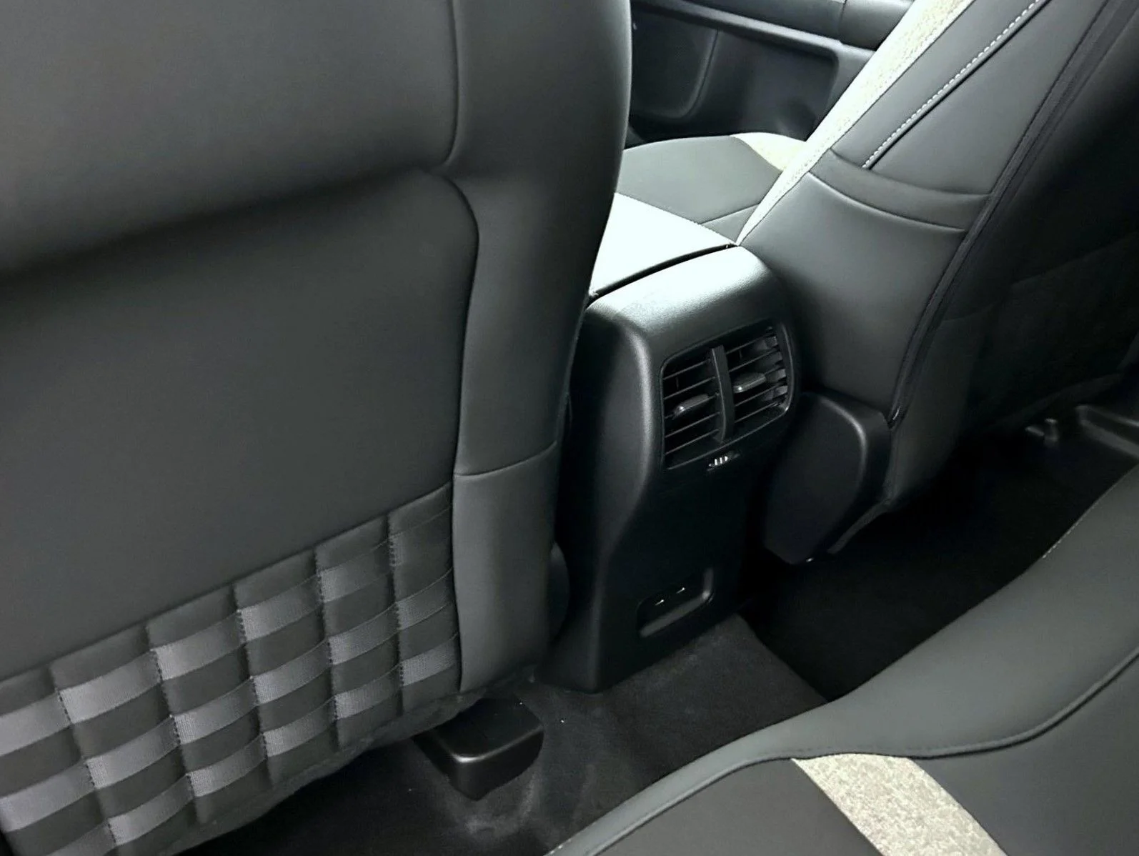 New 2026 Gray Ford Big Bend image 21