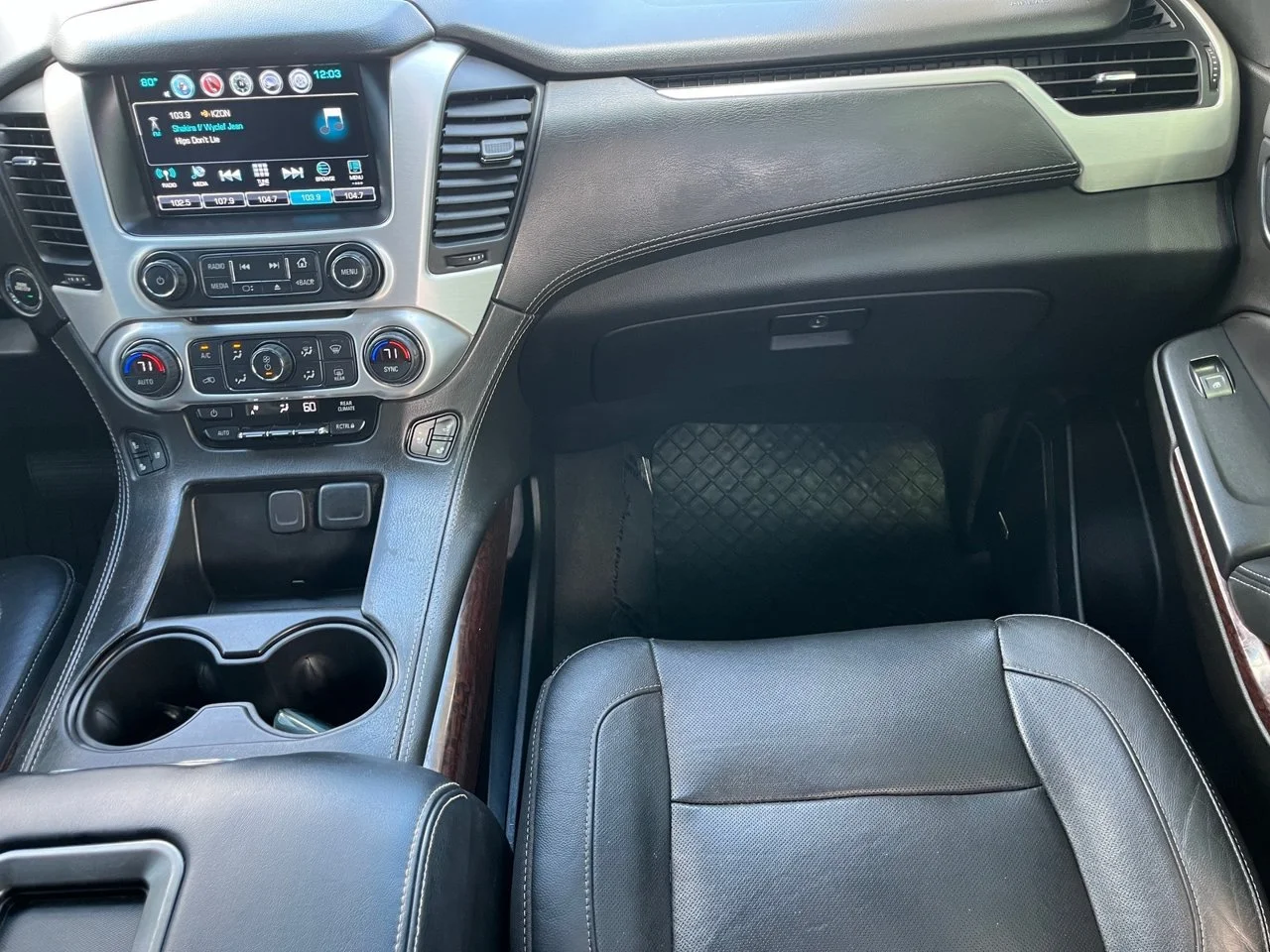 Used 2020 Onyx Black GMC SLT image 15