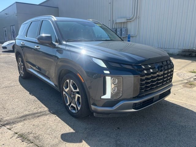 Used 2024 Gray Hyundai Limited image 3