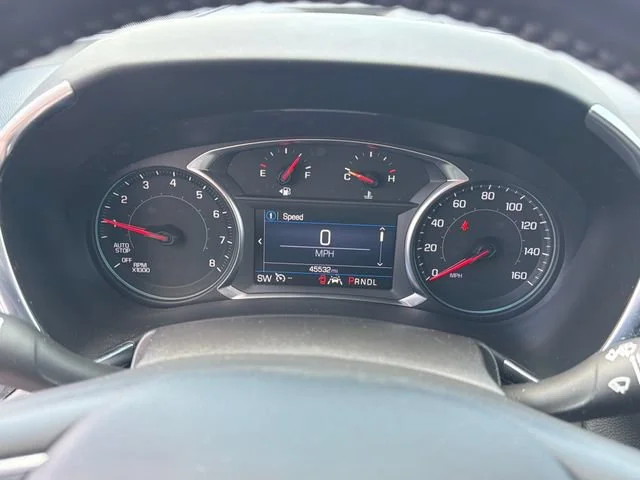 Used 2022 BLUE GLOW METALLIC Chevrolet LT image 21