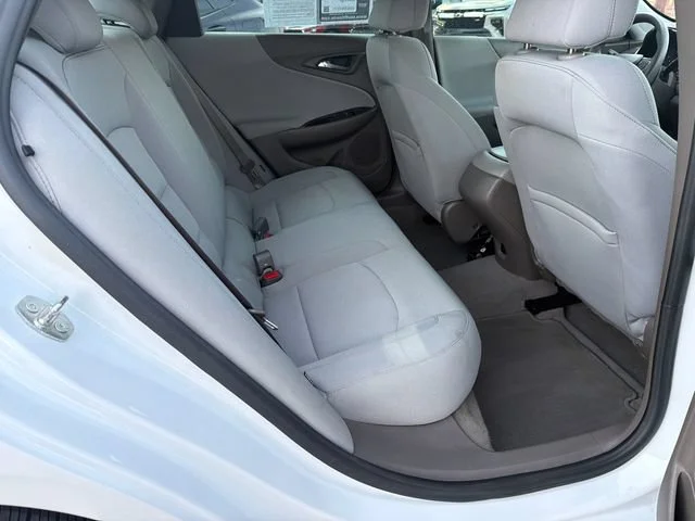 Used 2020 SUMMIT WHITE Chevrolet LS image 15