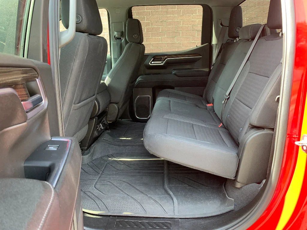 Used 2023 Red Chevrolet LT image 11