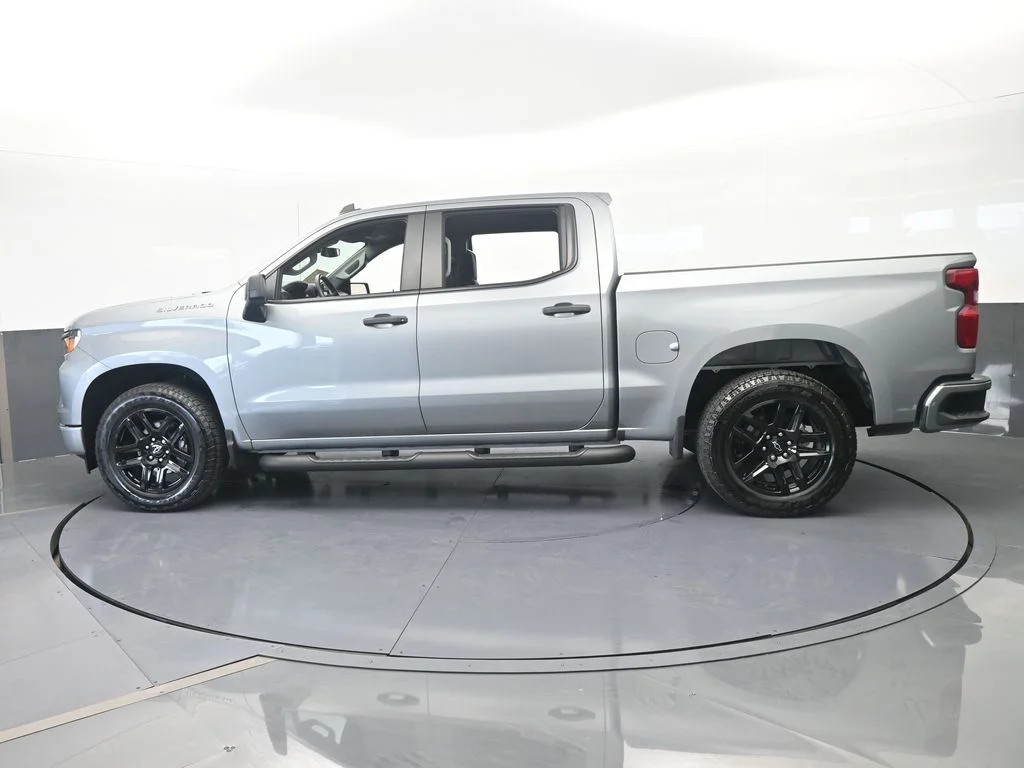 Used 2025 Sterling Gray Metallic Chevrolet Custom image 3