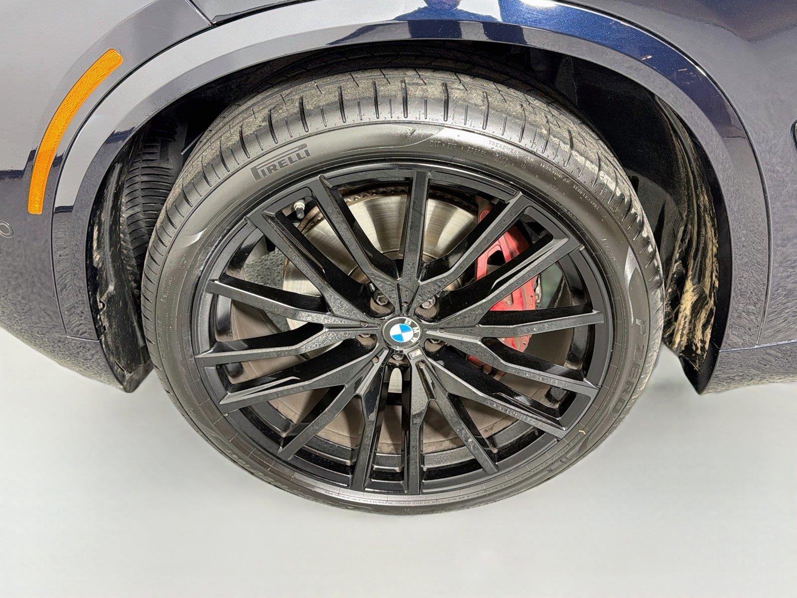Certified Used 2024 Carbon Black Metallic BMW xDrive40i image 30