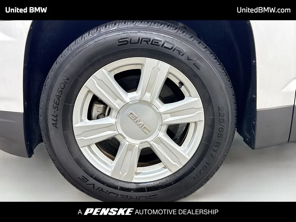 Used 2016 White Frost GMC SLE-1 image 2