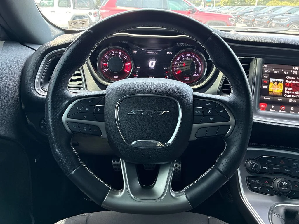 Used 2019 White Dodge SRT Hellcat image 25