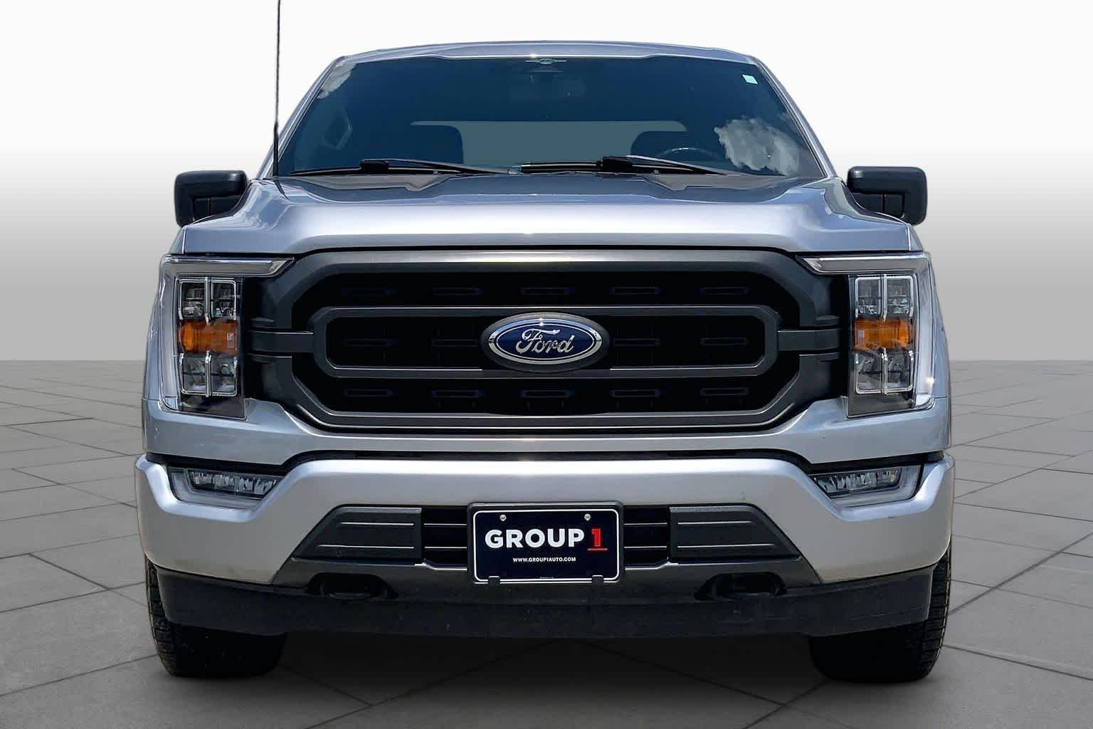 Used 2023 Iconic Silver Ford XLT image 4