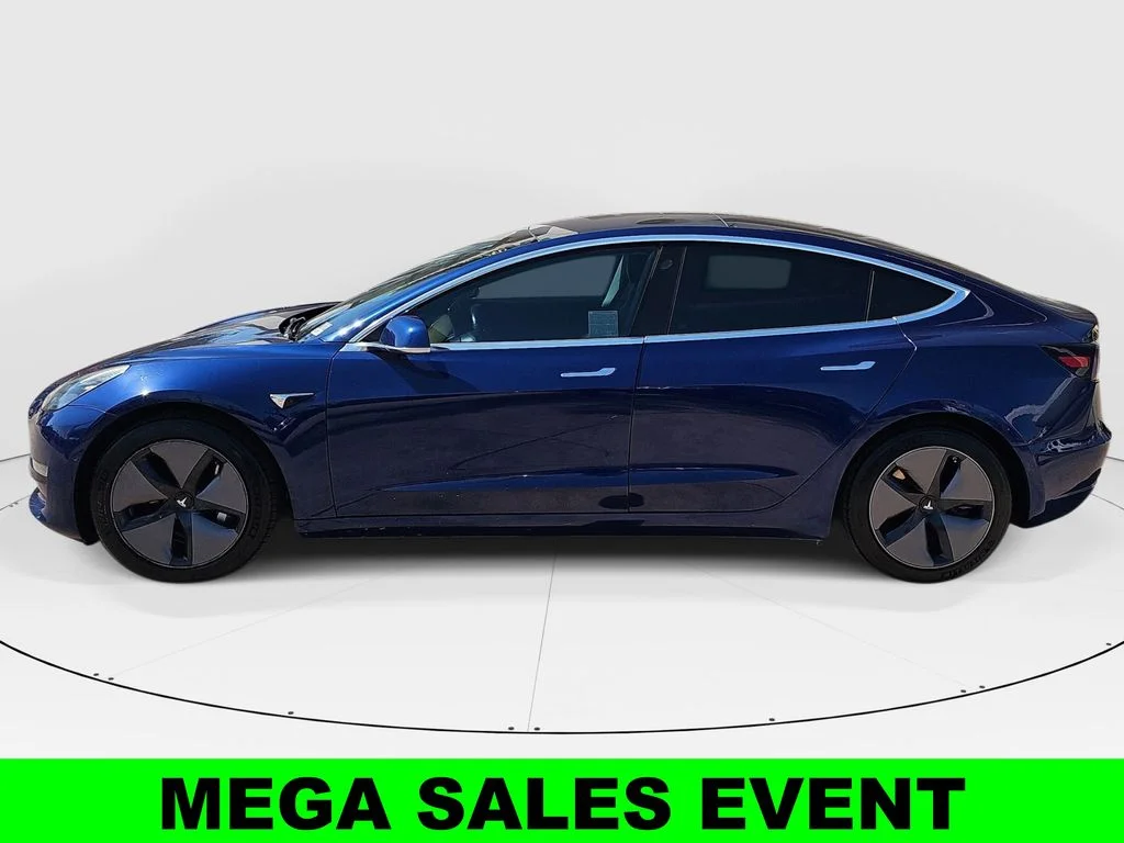 Used 2018 Blue Tesla Long Range image 6