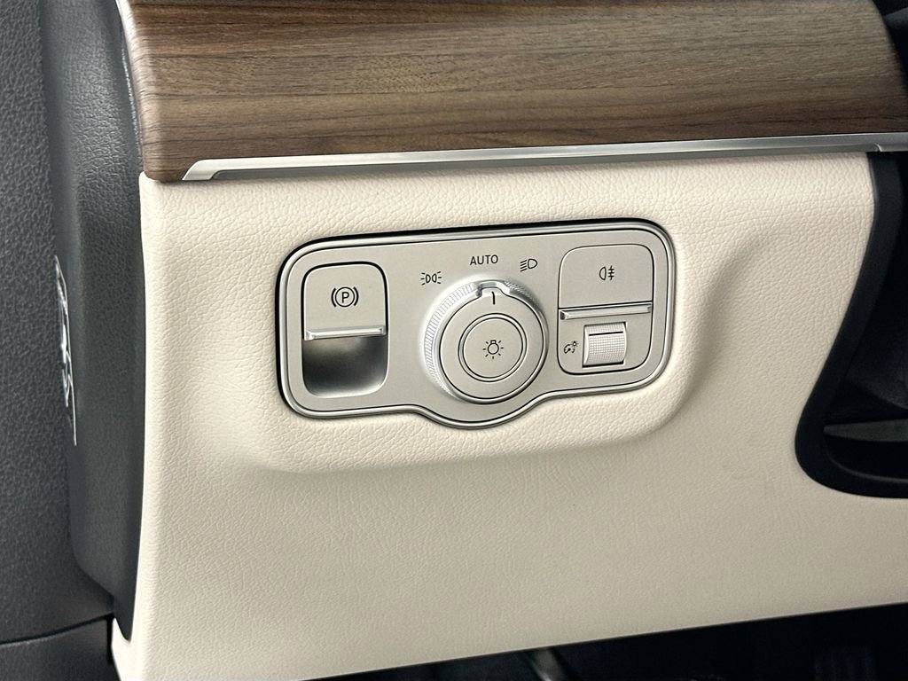 New 2026 Polar White Mercedes-Benz GLE 450 image 44