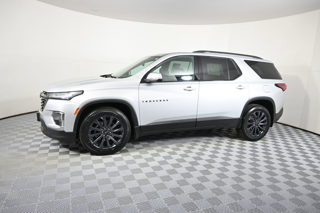 Used 2022 Chevrolet Traverse RS with VIN 1GNEVJKW2NJ168567 for sale in Forest Lake, Minnesota