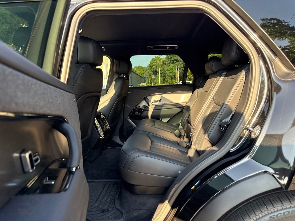 Used 2026 Black Land Rover SE image 16