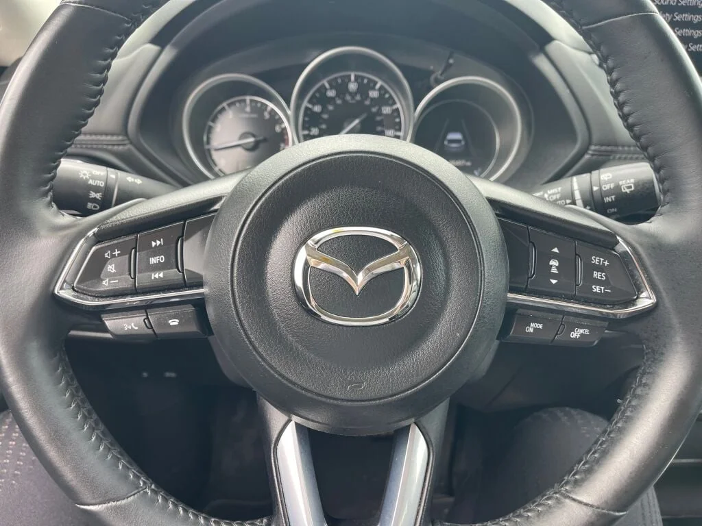 Used 2025 Platinum Quartz Metallic Mazda 2.5 S Preferred Package image 17