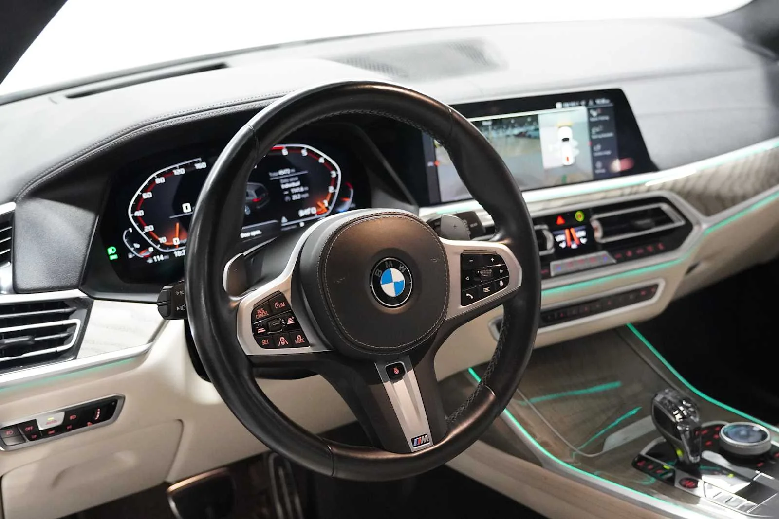 Used 2022 Mineral White Metallic BMW M50i image 9