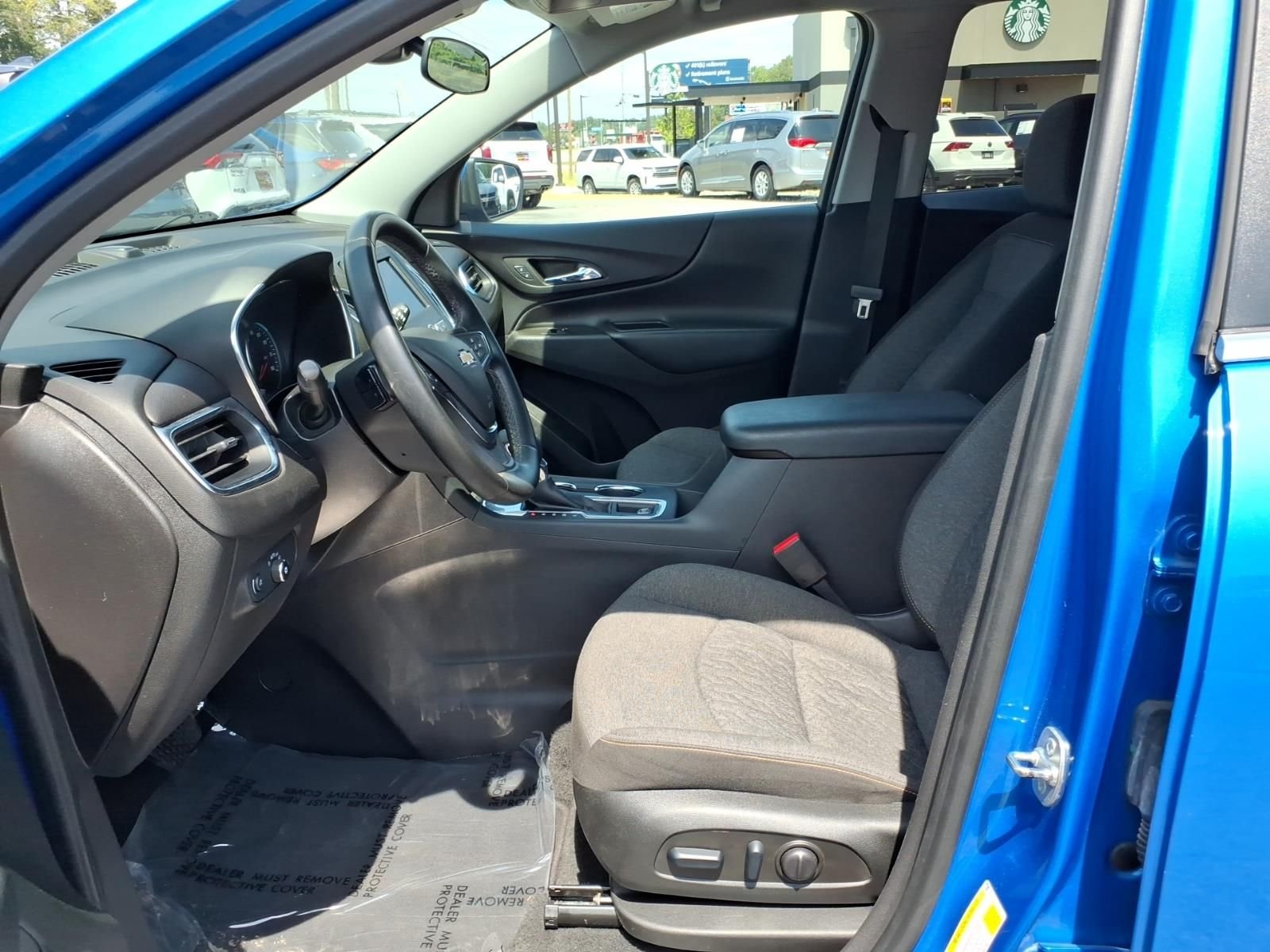 Used 2024 Blue Chevrolet LT image 9