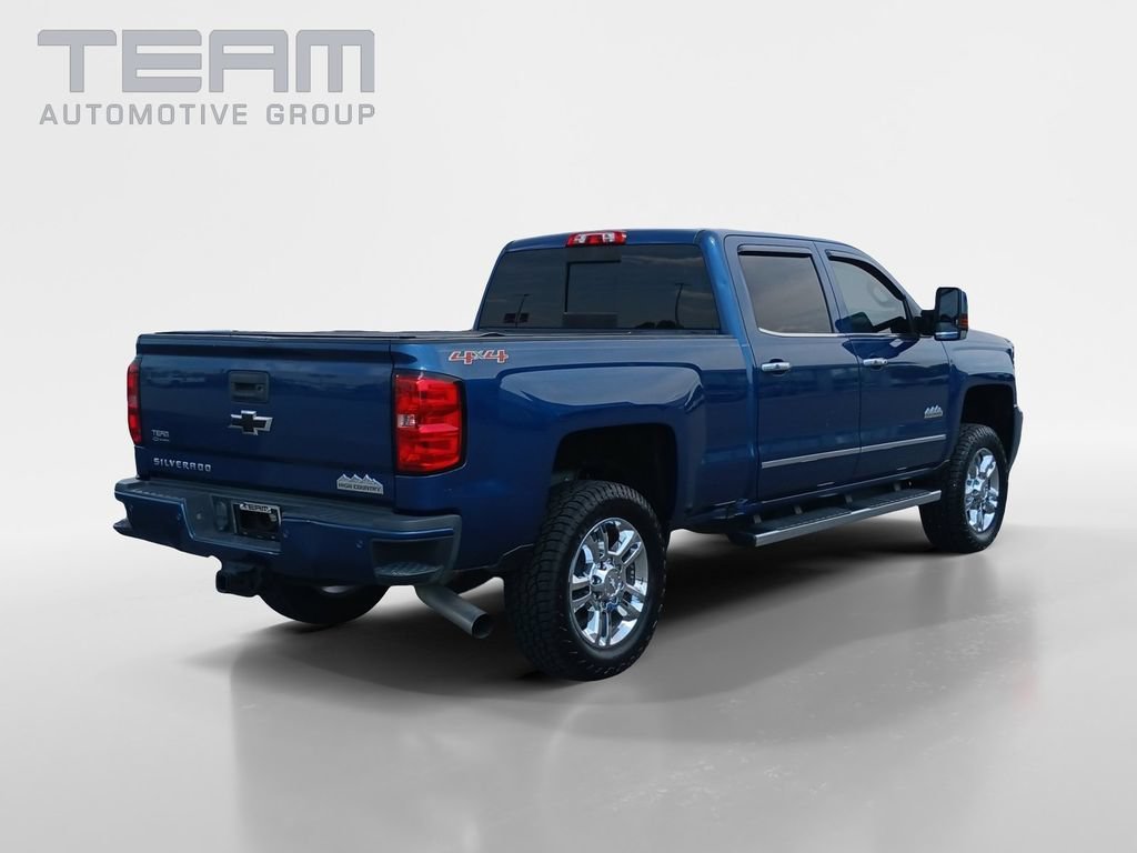Used 2016 DEEP OCEAN BLUE METALLIC Chevrolet High Country image 7