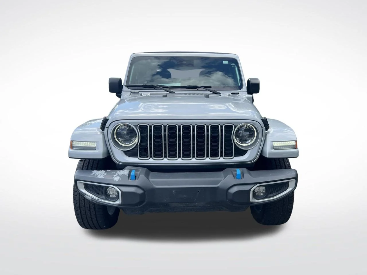 Used 2024 Silver Jeep Sahara 4xe image 8
