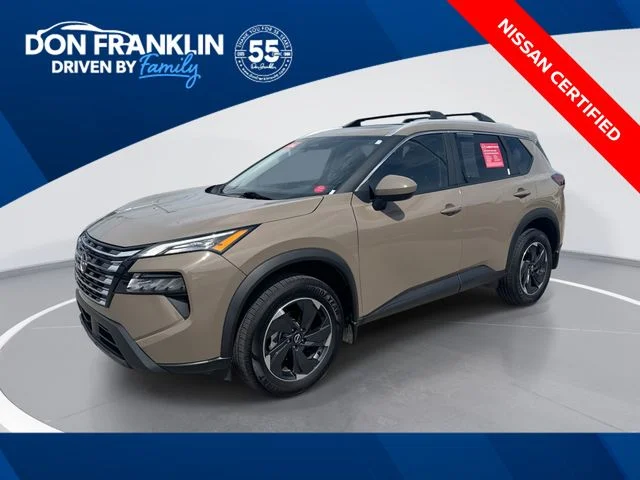 Used 2024 Beige/tan Nissan SV image 1