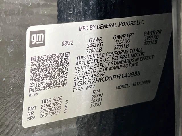Used 2023 Black GMC AT4 image 30