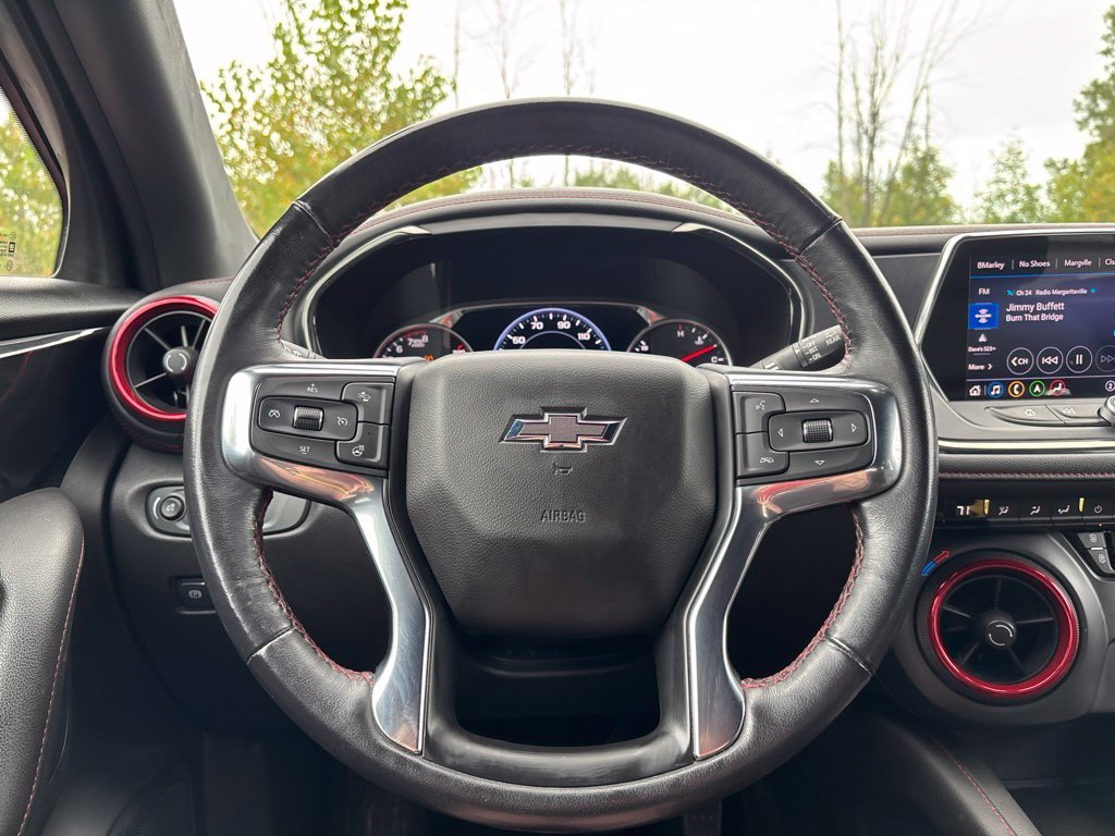 Used 2022 Red Chevrolet RS image 25