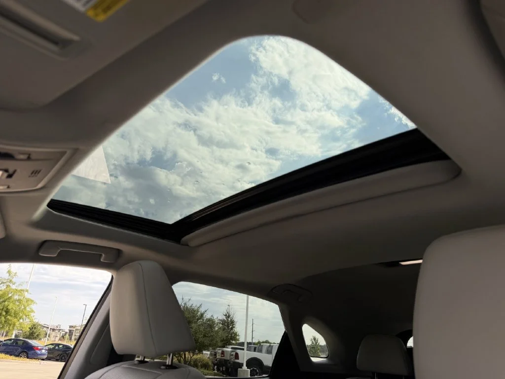 Used 2020 Black Lexus 350 image 23