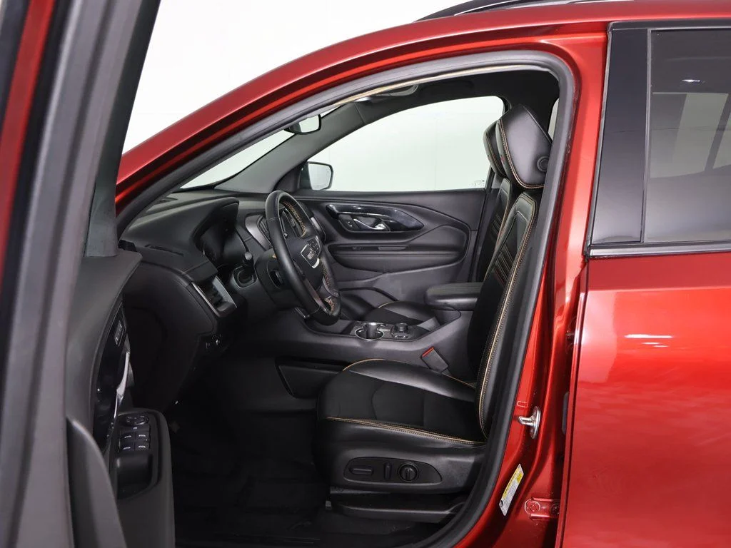 Used 2024 Red GMC AT4 image 28