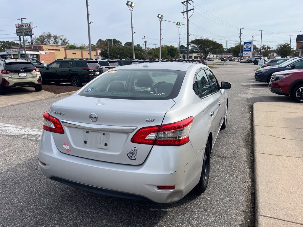 Used 2015 Silver Nissan SV image 4