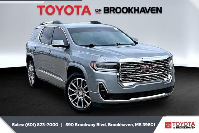 2023 GMC Acadia Denali
