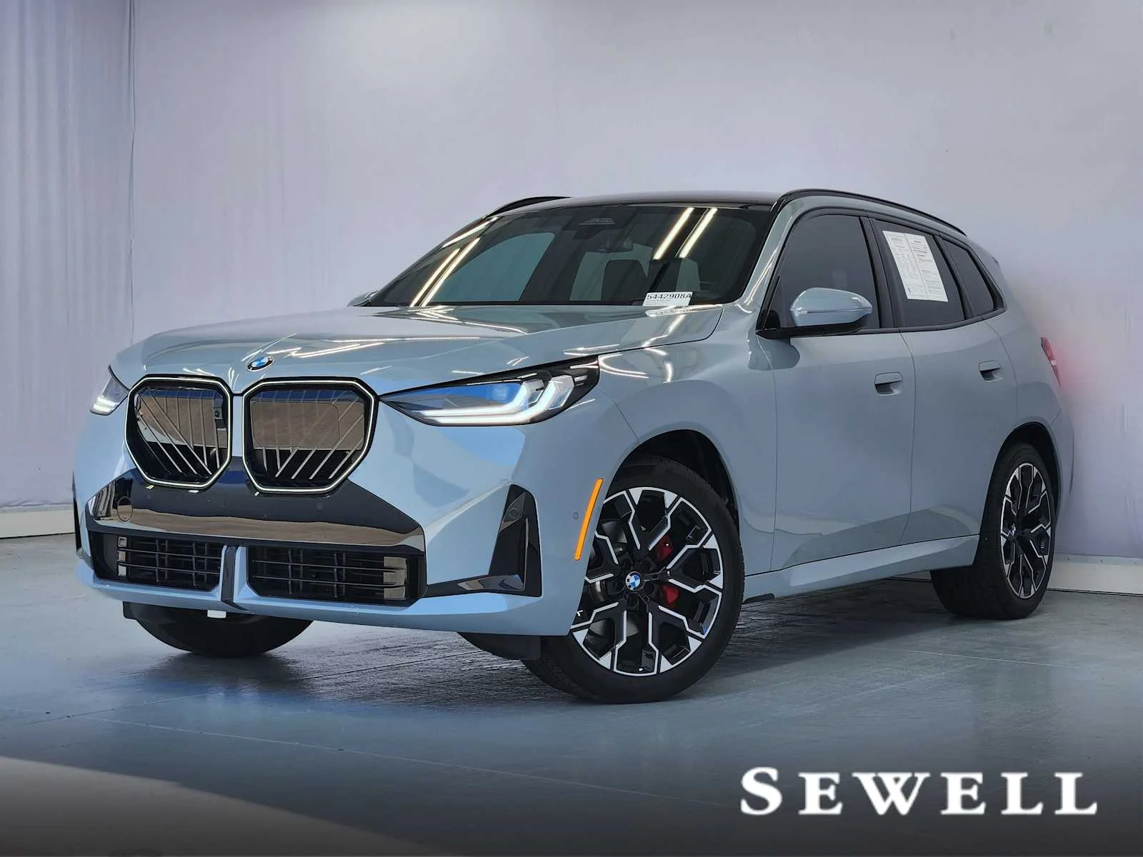 2025 BMW X3 30 XDRIVE's photo